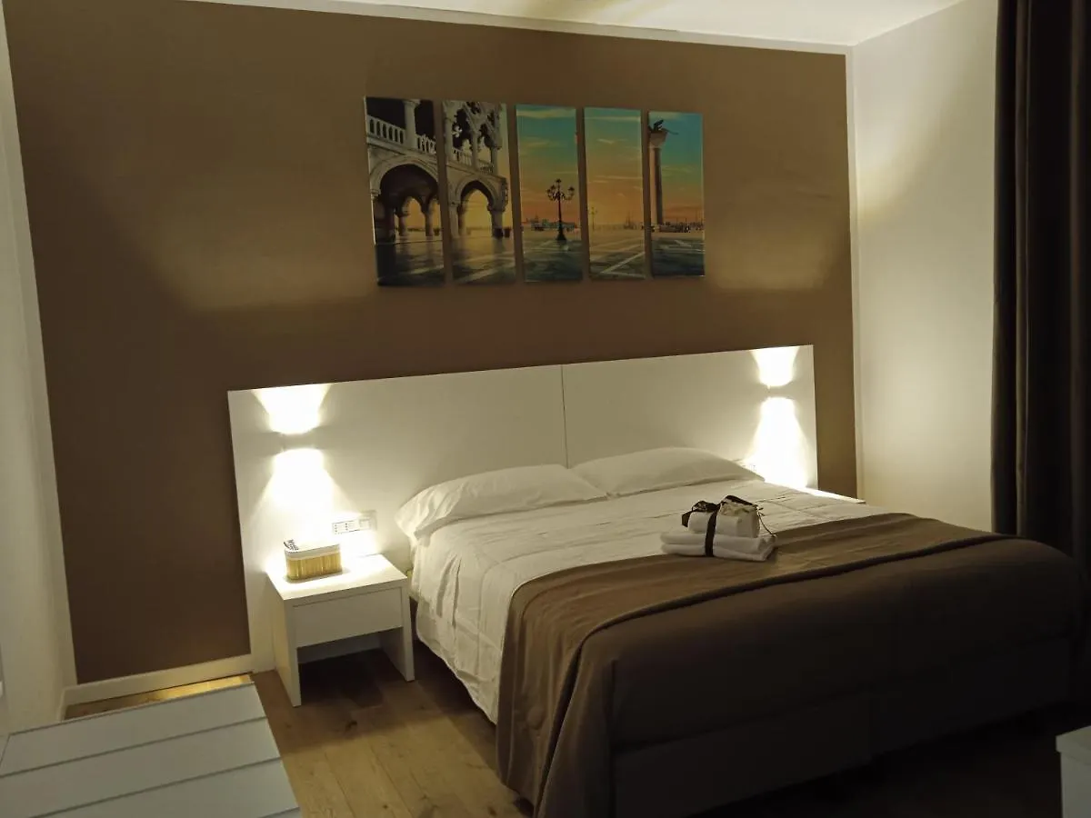 Bed & Breakfast Room And Breakfast San Marco Bologna