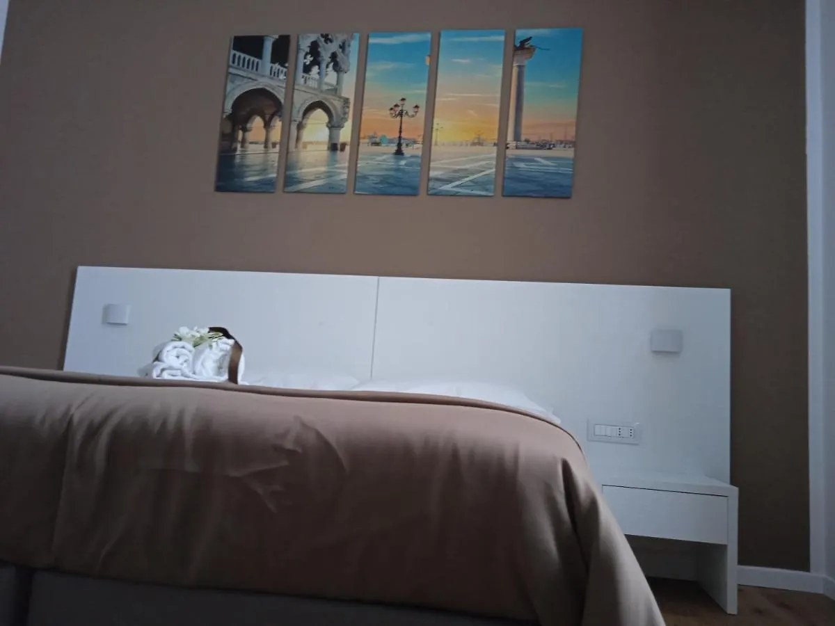 Room And Breakfast San Marco Bologna 0*,